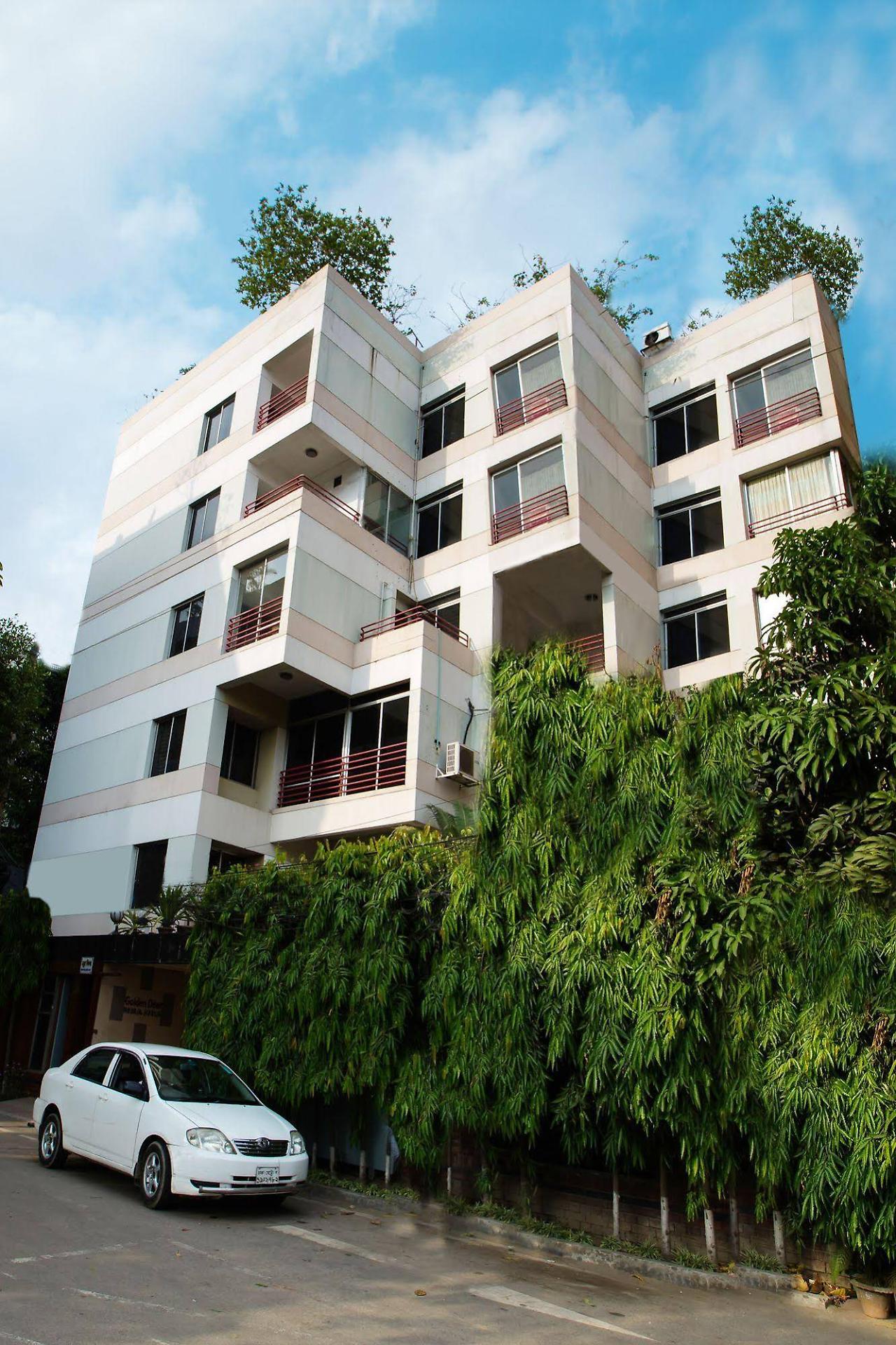 Hotel Golden Deer Dhaka Exteriör bild