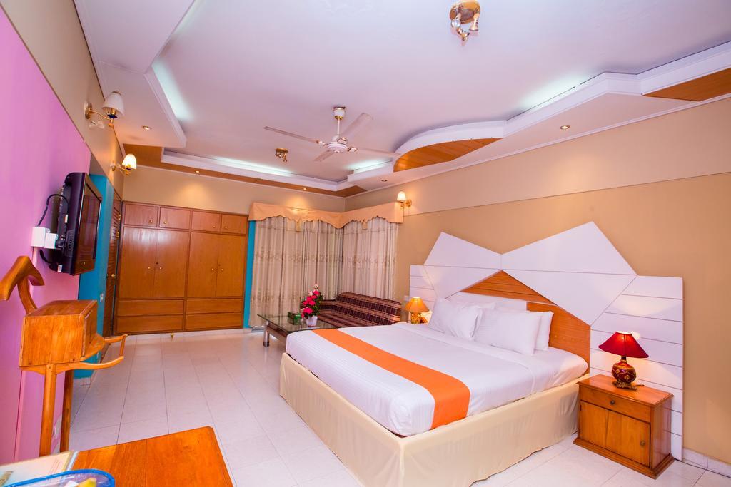 Hotel Golden Deer Dhaka Exteriör bild